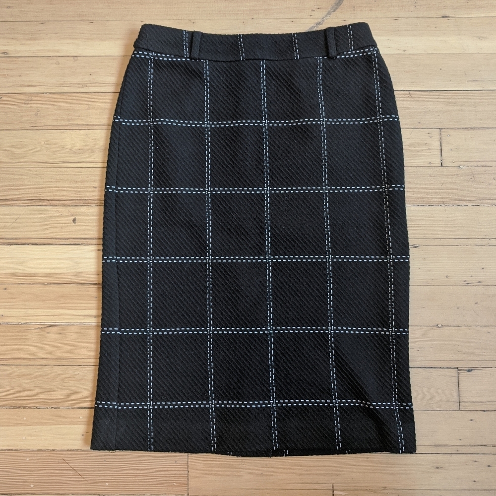 Le Chateau Pencil Skirt